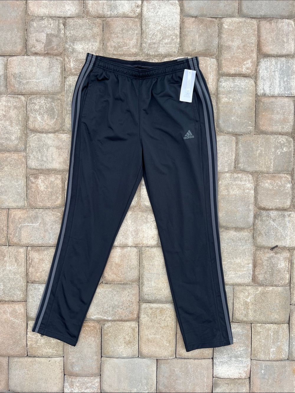 NWT ‼️ Men’s Black Joggers with Gray Side Stripes - with Adjustable Waistband